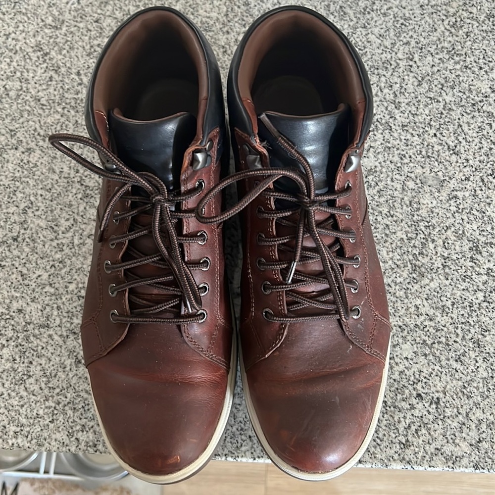 Johnston&Murphy shoes, brown in color. - Picture 1 of 4